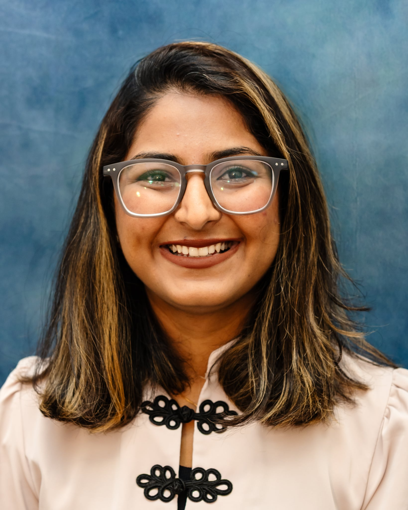 Ms. Sarlin Bagthariya 