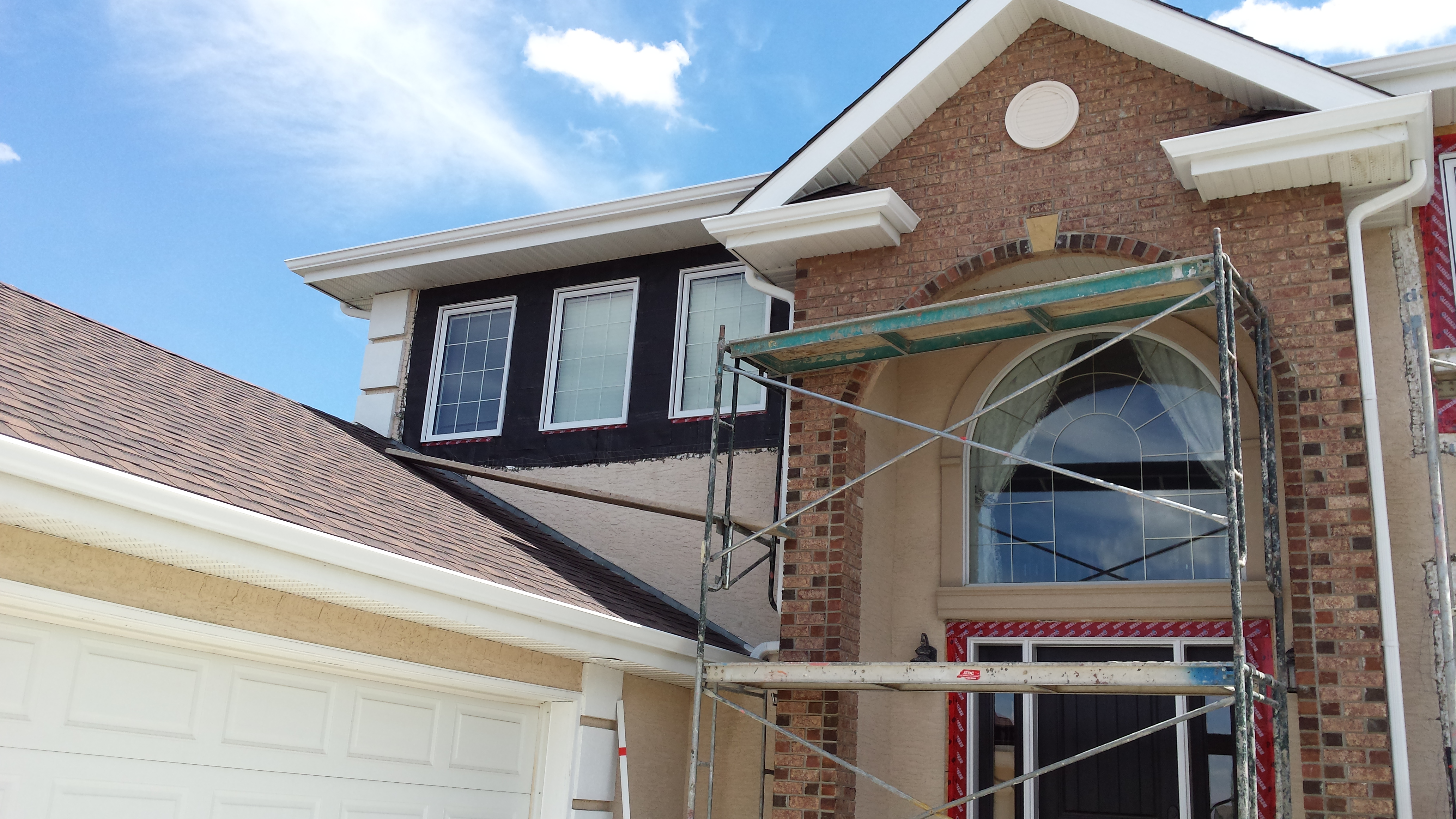 Stucco Repair vs Replacement in Calgary Which Option Saves You Money
